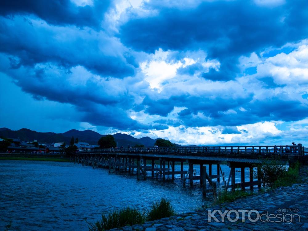 嵐山　渡月橋　雲の表情