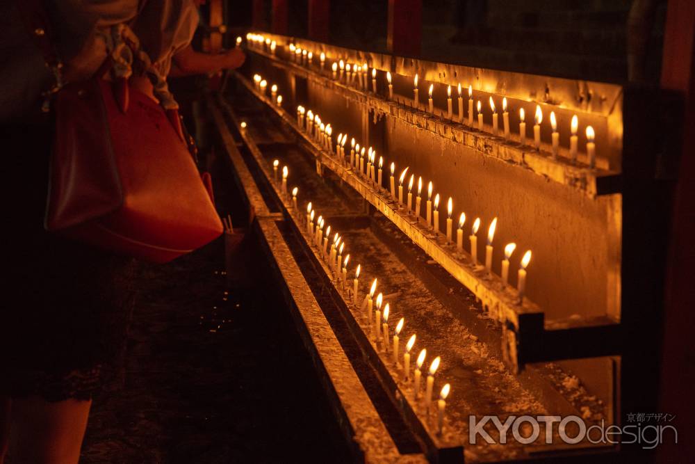 下鴨神社　みたらし祭　ロウソク献灯