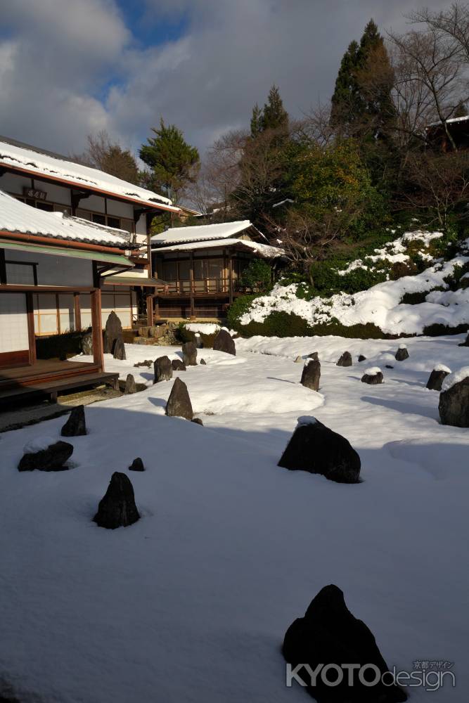 冬の光明院庭園