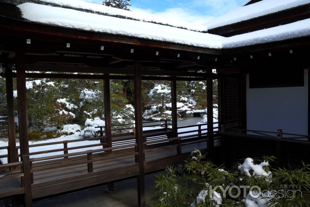 雪景色の仁和寺33