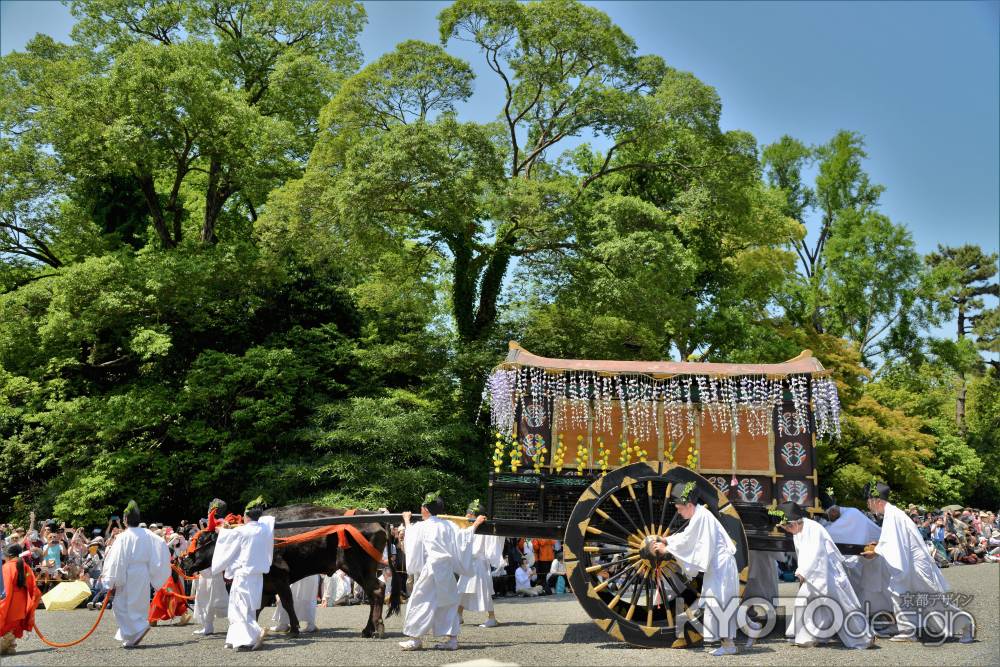 藤の牛車　堺町御門へ