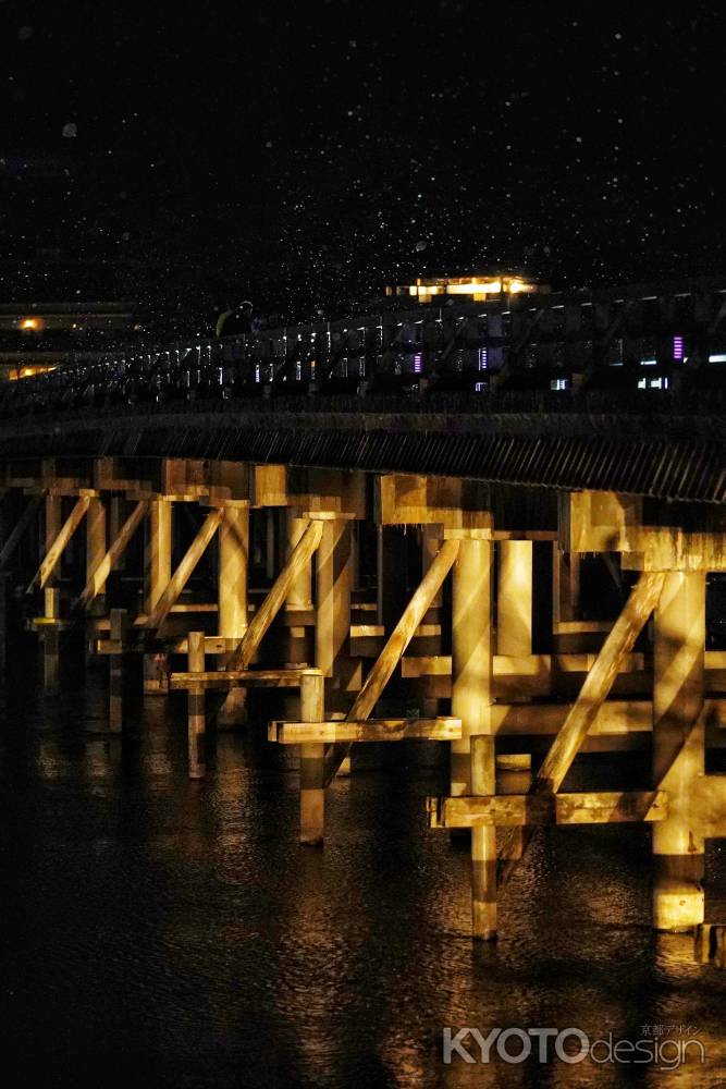 渡月橋のライトアップ