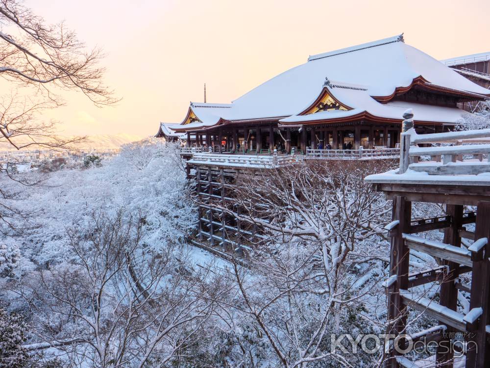 雪の清水寺➁