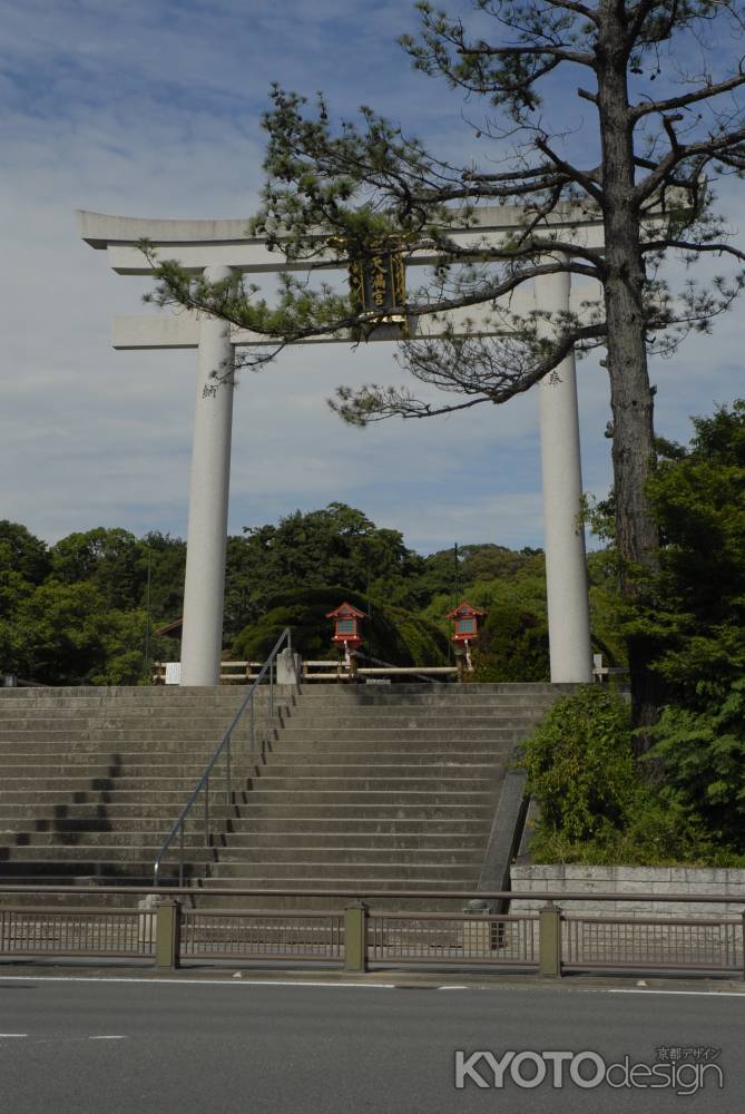 長岡天満宮の大鳥居