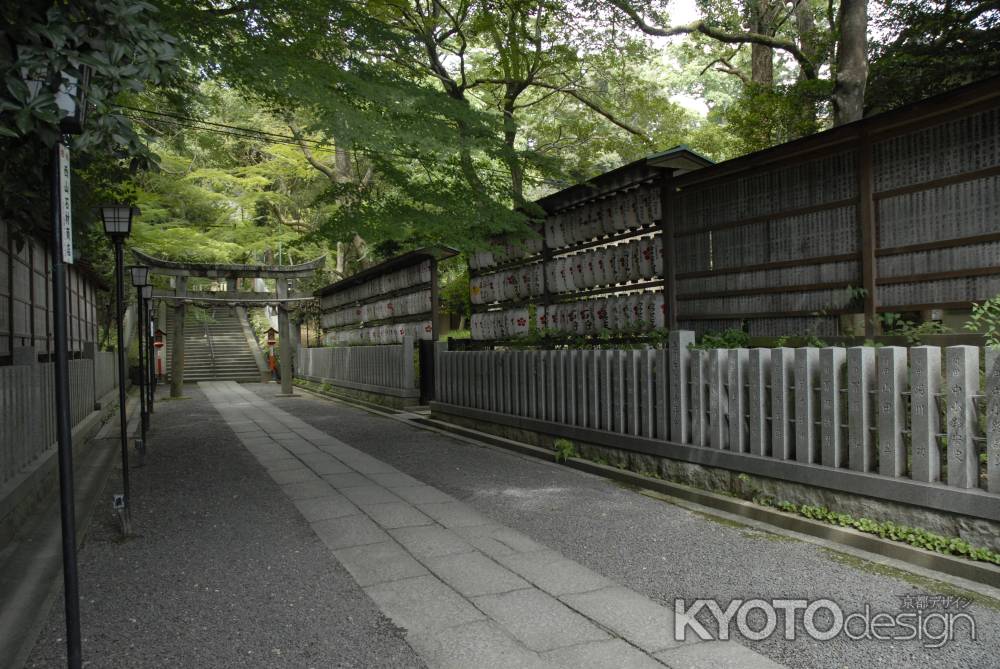 長岡天満宮　社殿へと続く参道