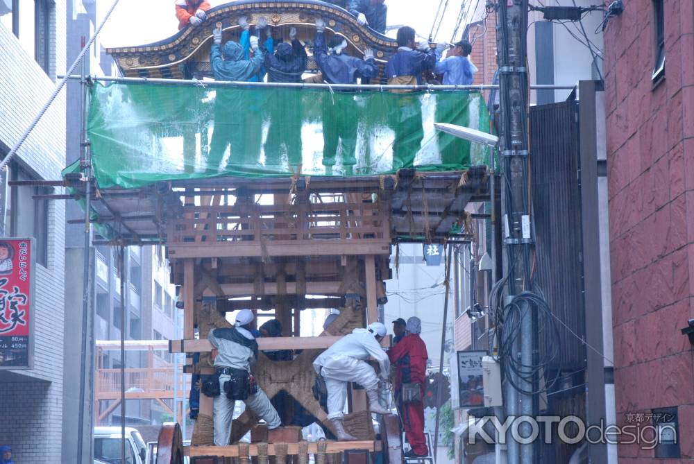 雨にも負けない職人さん達