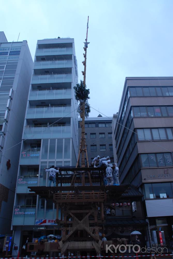 見上げるほどの高さ