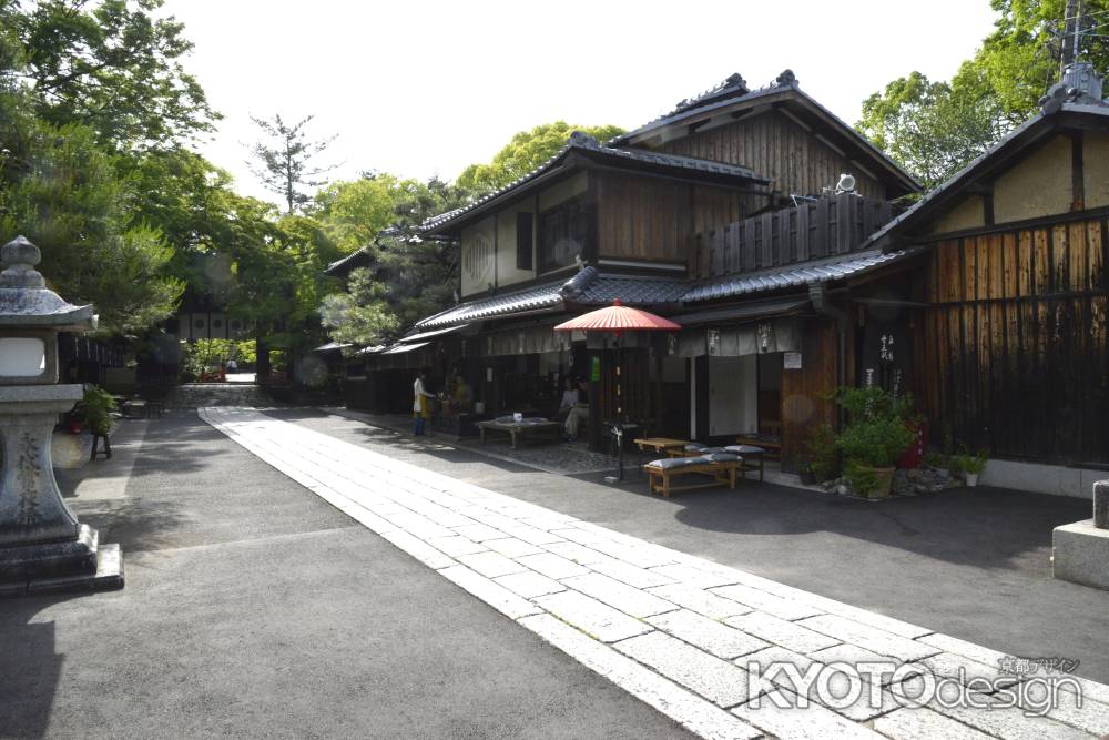 今宮神社東門前参道