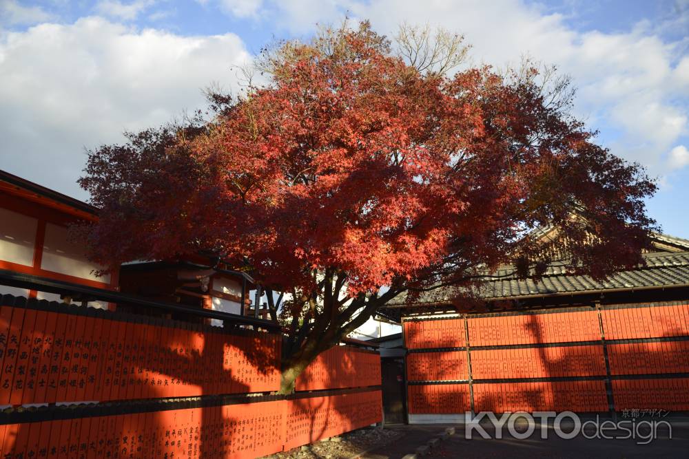 車折神社の紅葉4