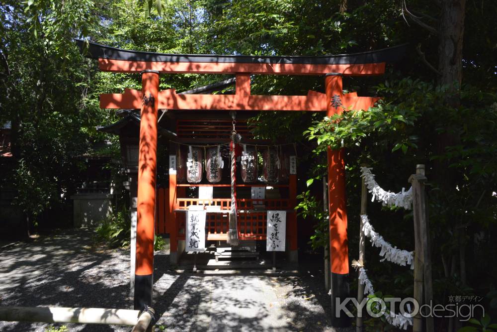 六玉稲荷大明神社