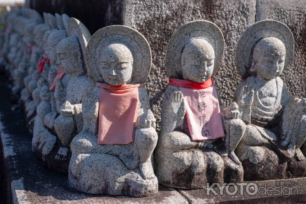 乙訓寺　地蔵塔のお顔