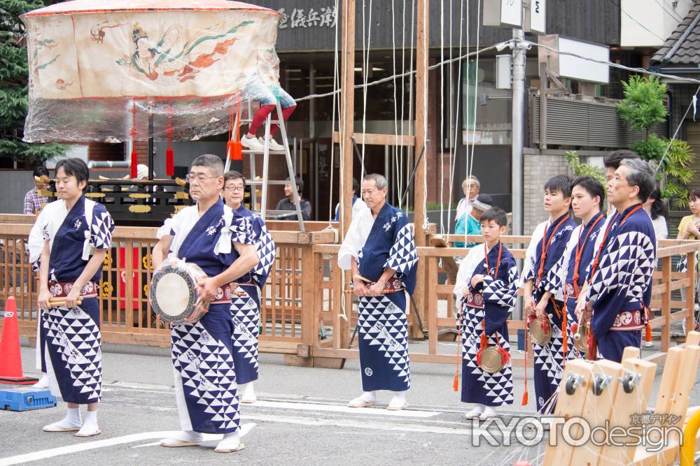 綾傘鉾　祇園囃子　はじまります