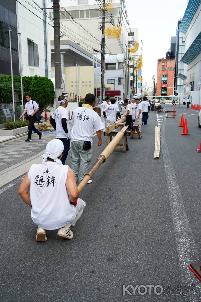 鉾建て　鶏鉾　真木の組み立て