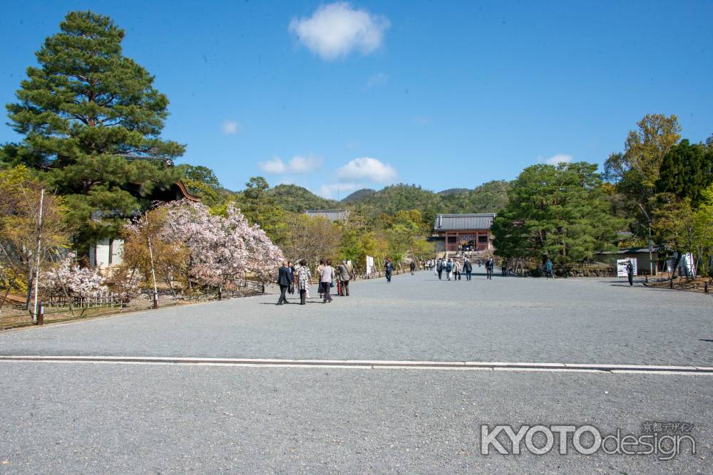 仁和寺　世界遺産への道