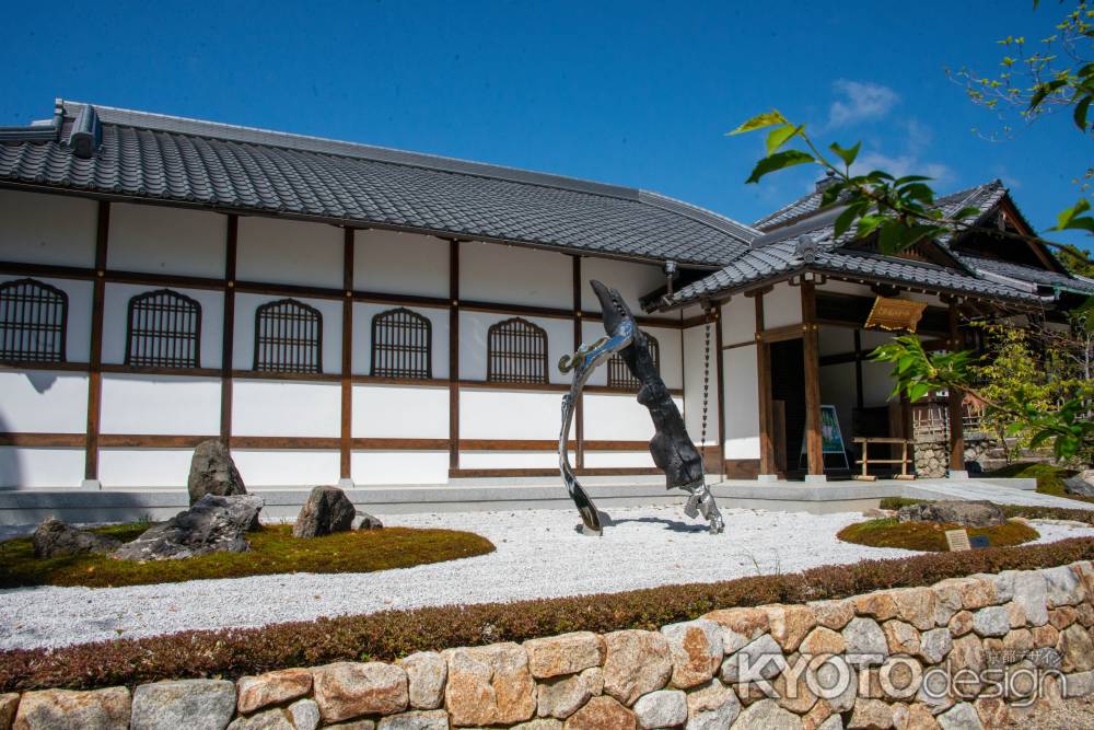 仁和寺　ゼロ・ヒガシダ彫刻展