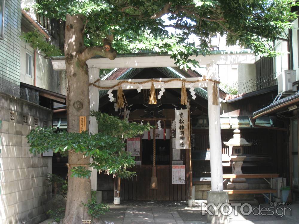 住宅街にある高松神明神社