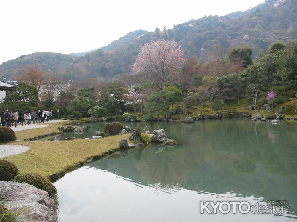 春の曹源地