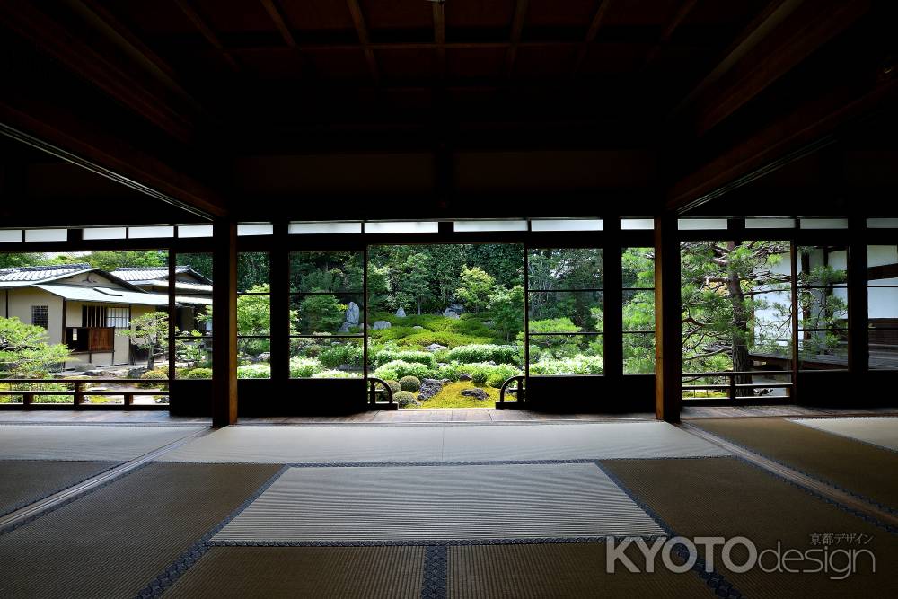 禅寺、初夏の佇まい