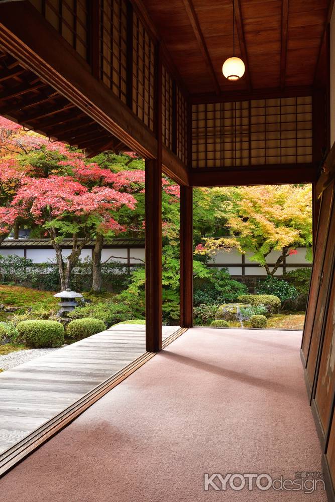 東山、錦の御庭