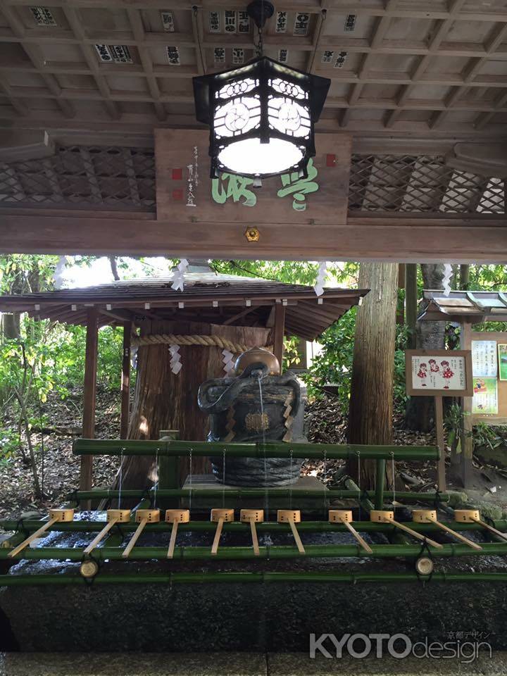 大神神社 手水舎