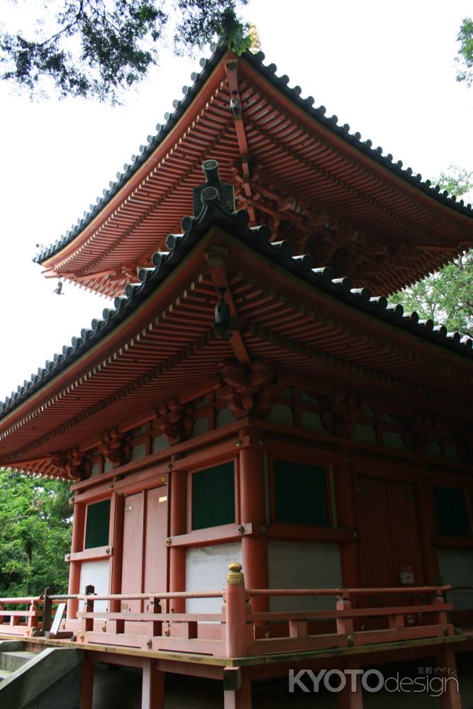 今熊野観音寺　医聖塔