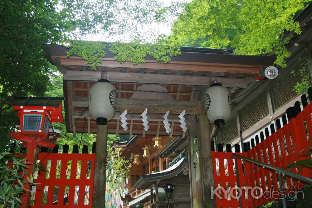 貴船神社