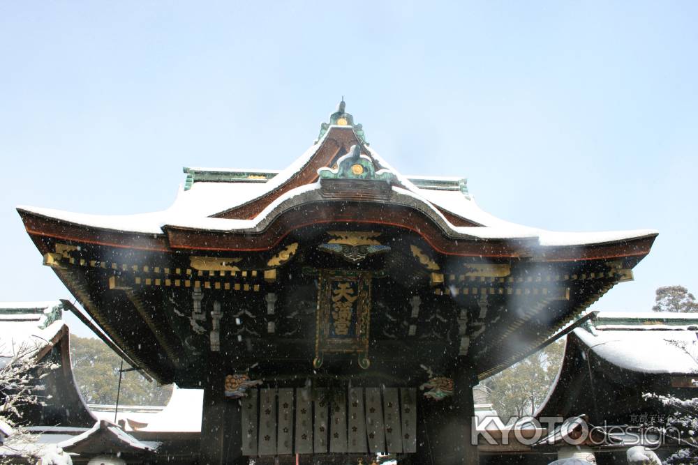 白銀の北野天満宮