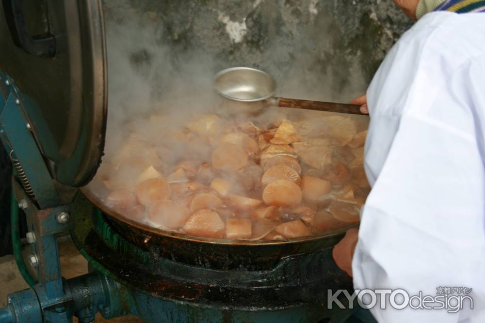 厄落としの大根焚き