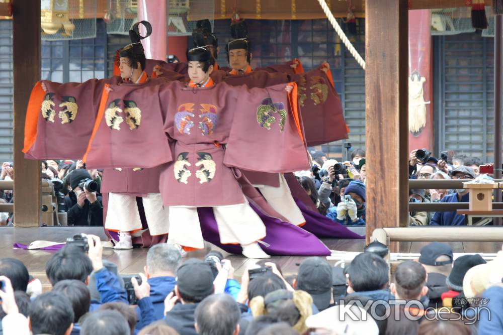 八坂神社節分　弥栄雅楽会舞楽奉納