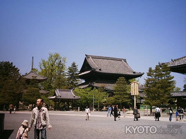 知恩院　境内の様子