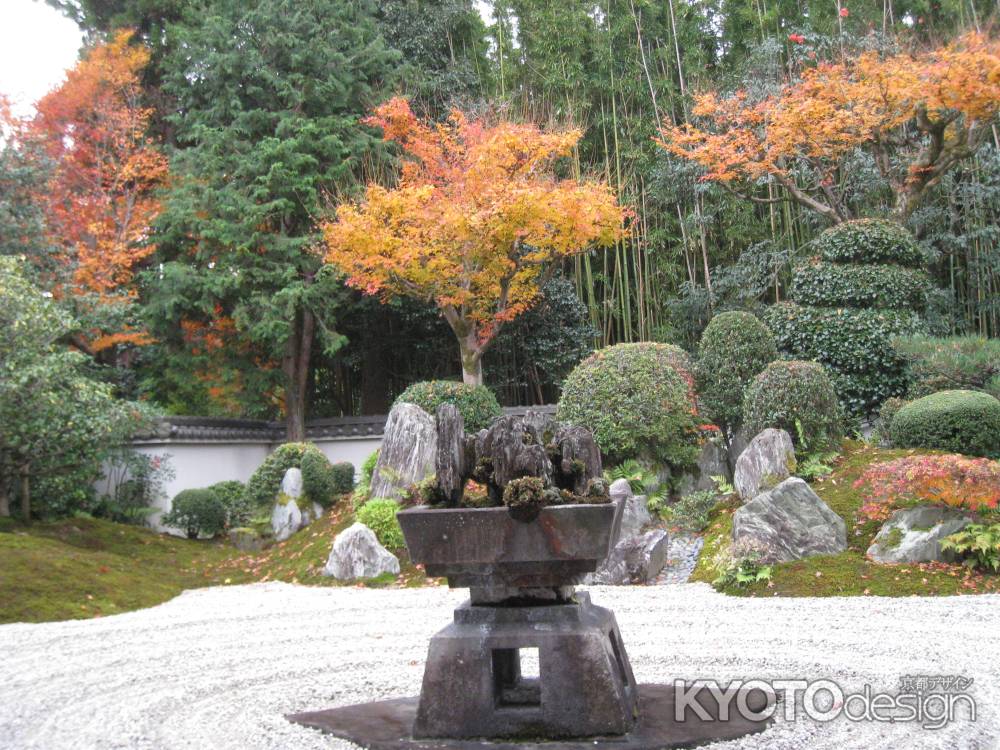 霊雲院 遺愛石