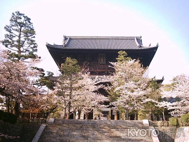 金戒光明寺の山門