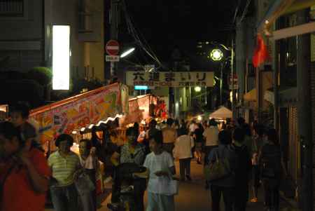 六道まいりの夜店