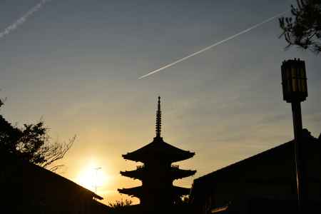 法観寺　　八坂の塔　初夏　