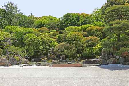 金地院　鶴亀の庭