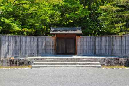 修学院離宮　上離宮門の御成門