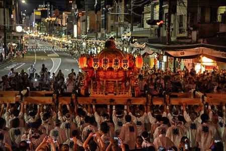 祇園祭後祭 還幸祭　ホイット、 ホイット