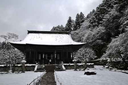 勝林院　雪