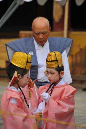 久世駒形稚児 社参の儀