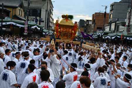 2022祇園祭　神幸祭　ホイっと！ホイっと！