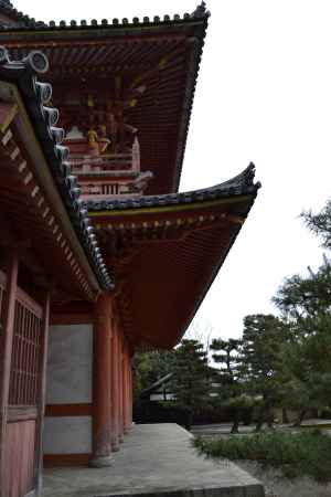 大徳寺　金毛閣