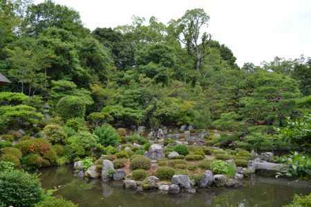 等持院　芙蓉池