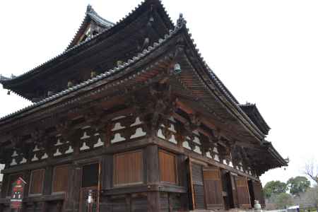 東寺　金堂その１