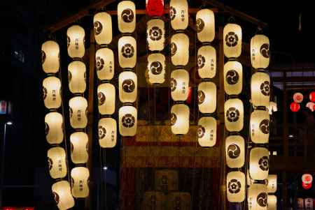 祇園祭函谷鉾駒形提灯