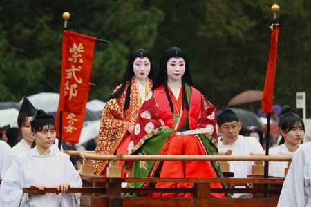 時代祭　紫式部と清少納言