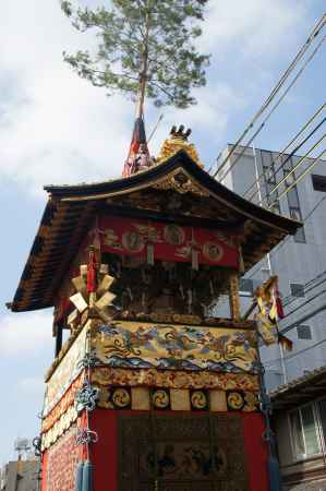 早朝の岩戸山