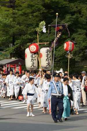 お迎え提灯