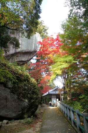 笠置寺の磨崖仏－３