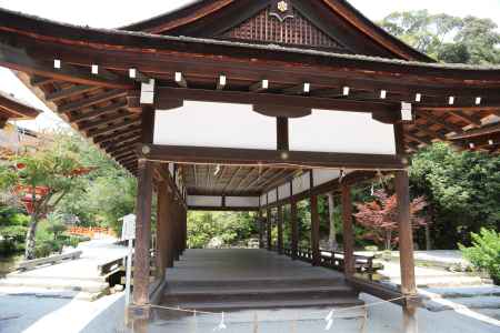 上賀茂神社 舞殿