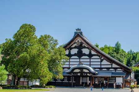 東福寺庫裏の玄関